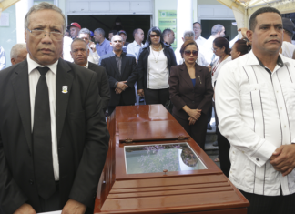 Alcalde Darío Rodríguez y regidores de Bonao rinden honores a los restos de Juan Bautista Gil «Musiquito»