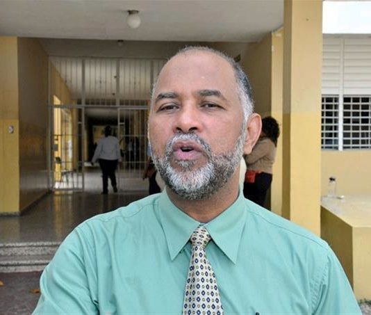 ADP dice maestros que no han cobrado salarios no deben asistir a la docencia del lunes 21