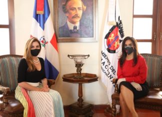 Directora INTRANT presenta planes solución movilidad a nueva alcaldesa del DN