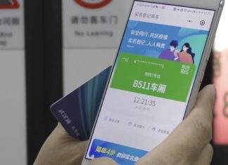 En China el pase digital de salud domina la vida tras el virus