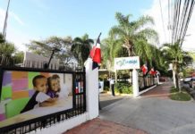 Los salarios, posiciones y bienes de los funcionarios destituidos en Inaipi