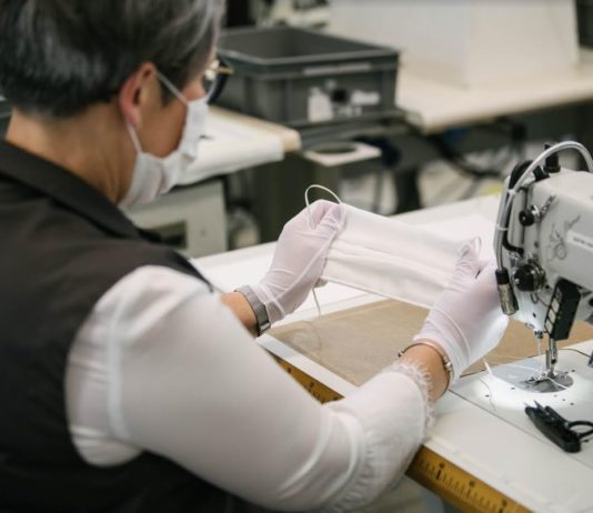 Louis Vuitton readapta sus talleres para la elaboración de máscaras no quirúrgicas