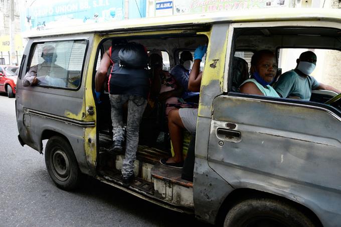 Mucha gente comienza a romper el aislamiento