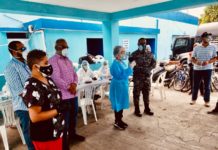 Autoridades de Salud Pública realizan operativo de pruebas rápidas en la Dirección Regional Cibao Sur de la PN