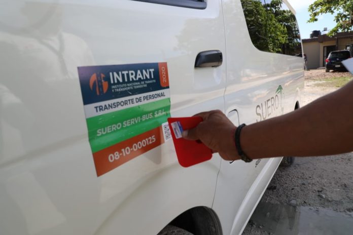 Intrant inicia proceso rotulación transporte privado