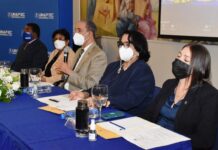 Mescyt y universidades acuerdan clases semipresencial