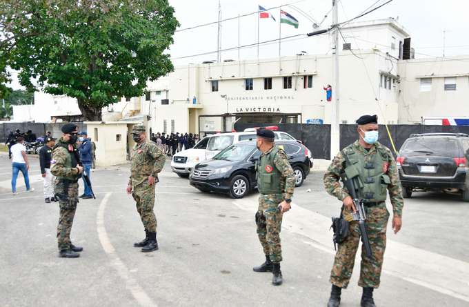 Presos instalaron 96 routers y 89 cámaras de vigilancia en La Victoria