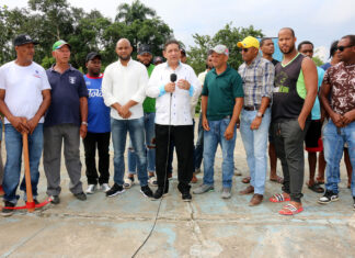 Alcalde Eberto Núñez ejecuta histórico programa de rescate y remozamiento de parques y canchas de Bonao