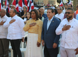 Alcalde Eberto Núñez encabeza actos de celebración 2010 aniversario del natalicio de Juan Pablo Duarte