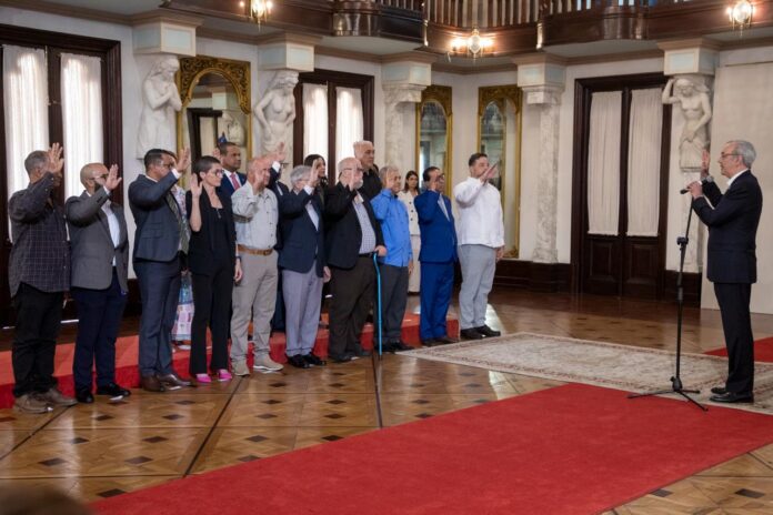 FOTO JA2