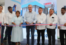 Presidente Abinader deja en funcionamiento áreas remozadas y ampliadas del Hospital Municipal La Victoria
