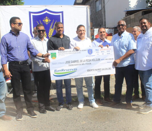 Alcalde Eberto Núñez impulsa transformación del barrio Los Jardines con la construcción de aceras, contenes y badenes
